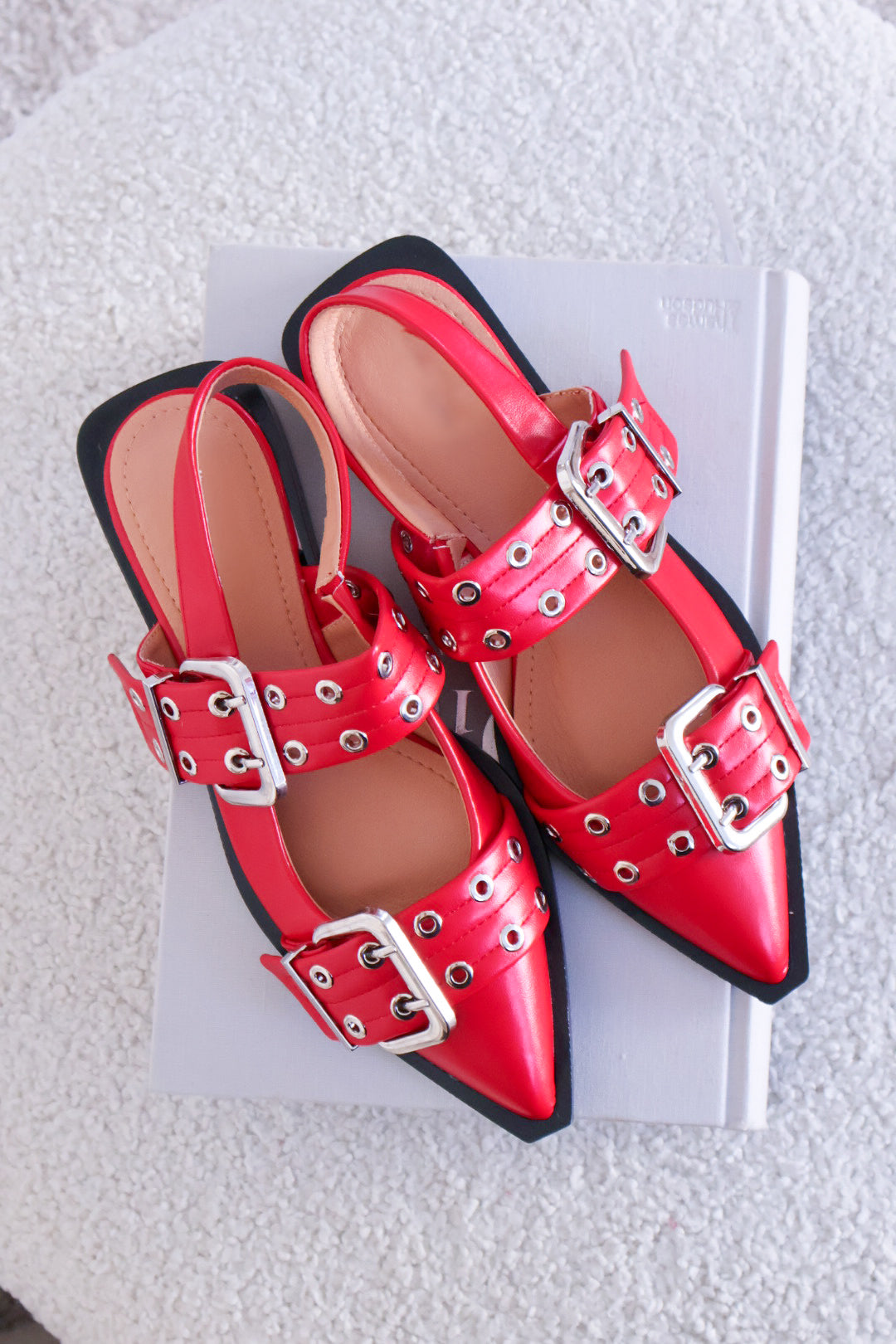 Sandalia Queen in red