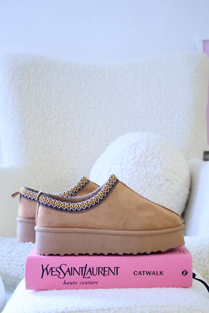 Slippers Camel