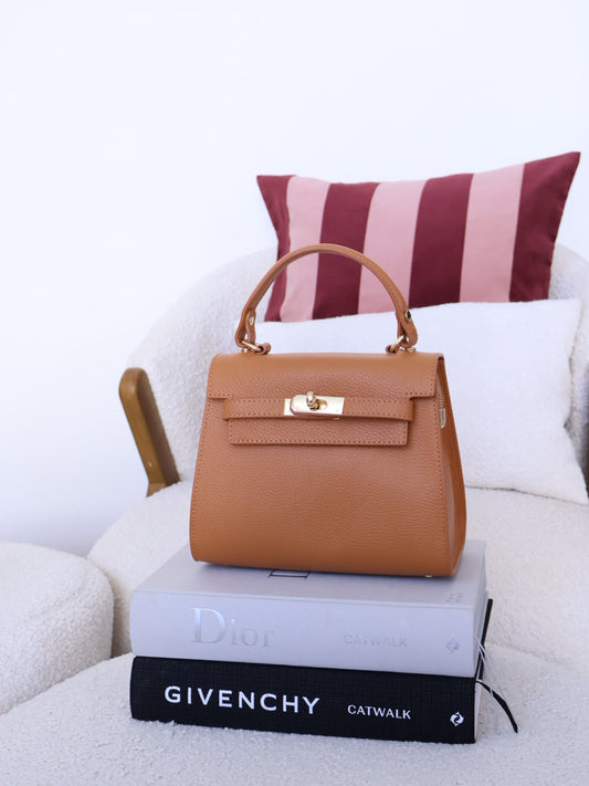 Mala Daisie Camel